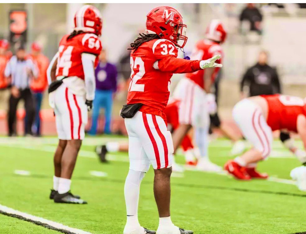 After a great talk with <a href="/CoachJFisc/">Coach Fiscus</a> I am blessed to receive a scholarship offer to <a href="/MACBulldogsFB/">McPherson Football</a> <a href="/malikboynton2/">Malik Boynton</a>