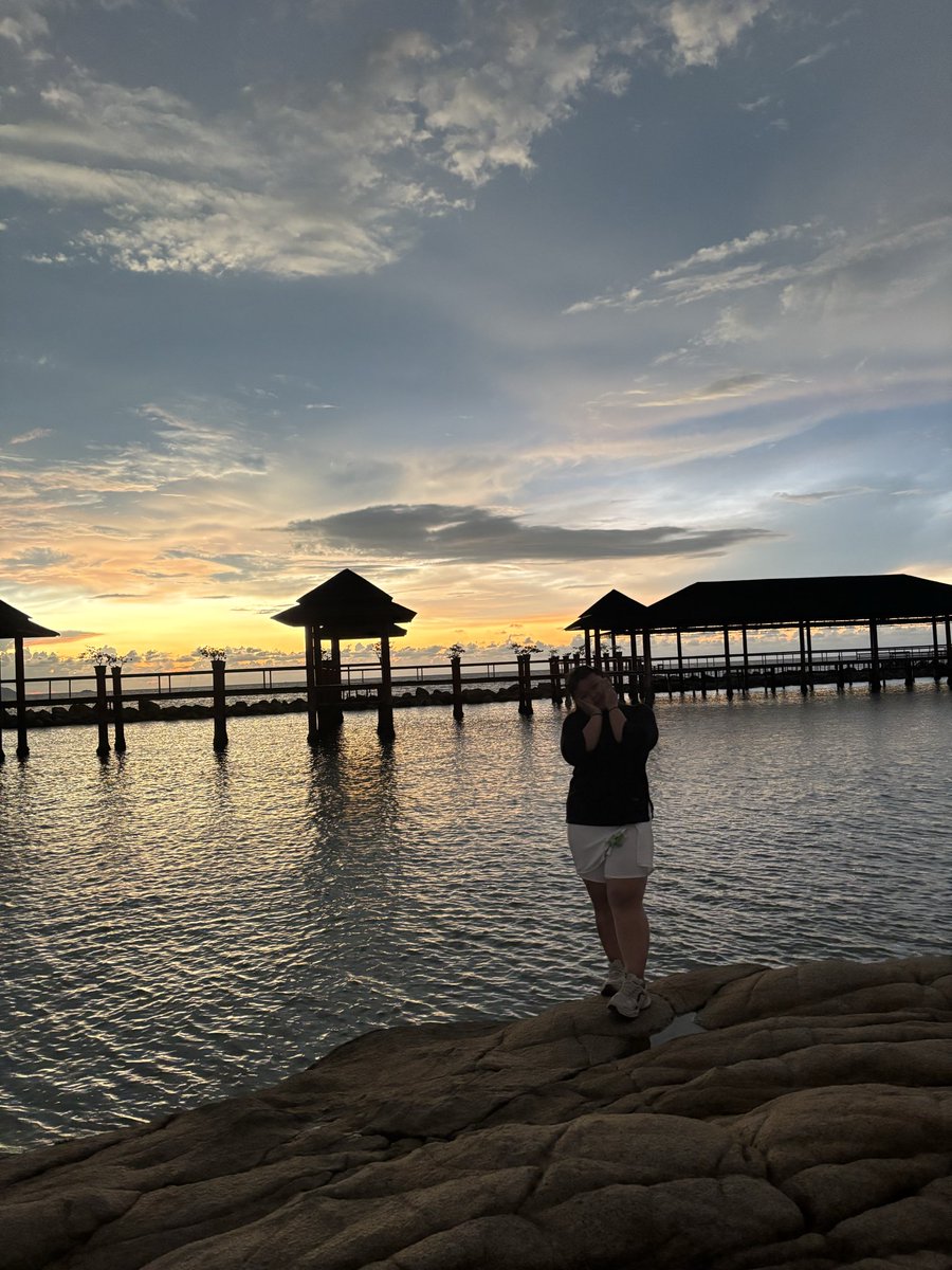 SophiaPertama's tweet image. seng titip dulu yah