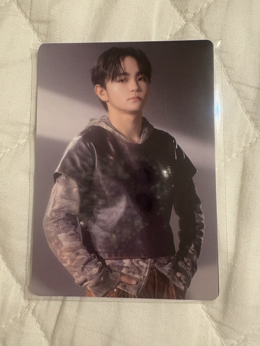 uecho820's tweet image. BMSGオンラインくじ交換探しています。

【譲】ATS EIKI TAKUTO  HAYATO TAIKI
RAN REIKO RYUKI
【求】JUNON ジュノン、RUI ルイ
         ＞befirst

 #BMSGFES25  #BMSG譲