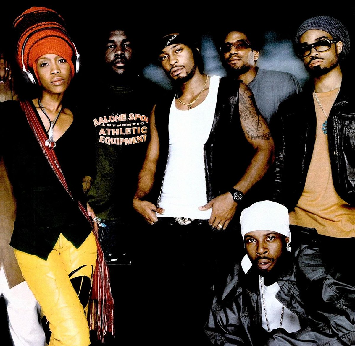 The SoulQuarians — Erykah Badu, Questlove, D'Angelo, Q-Tip, Bilal and Jay Dee (2000)