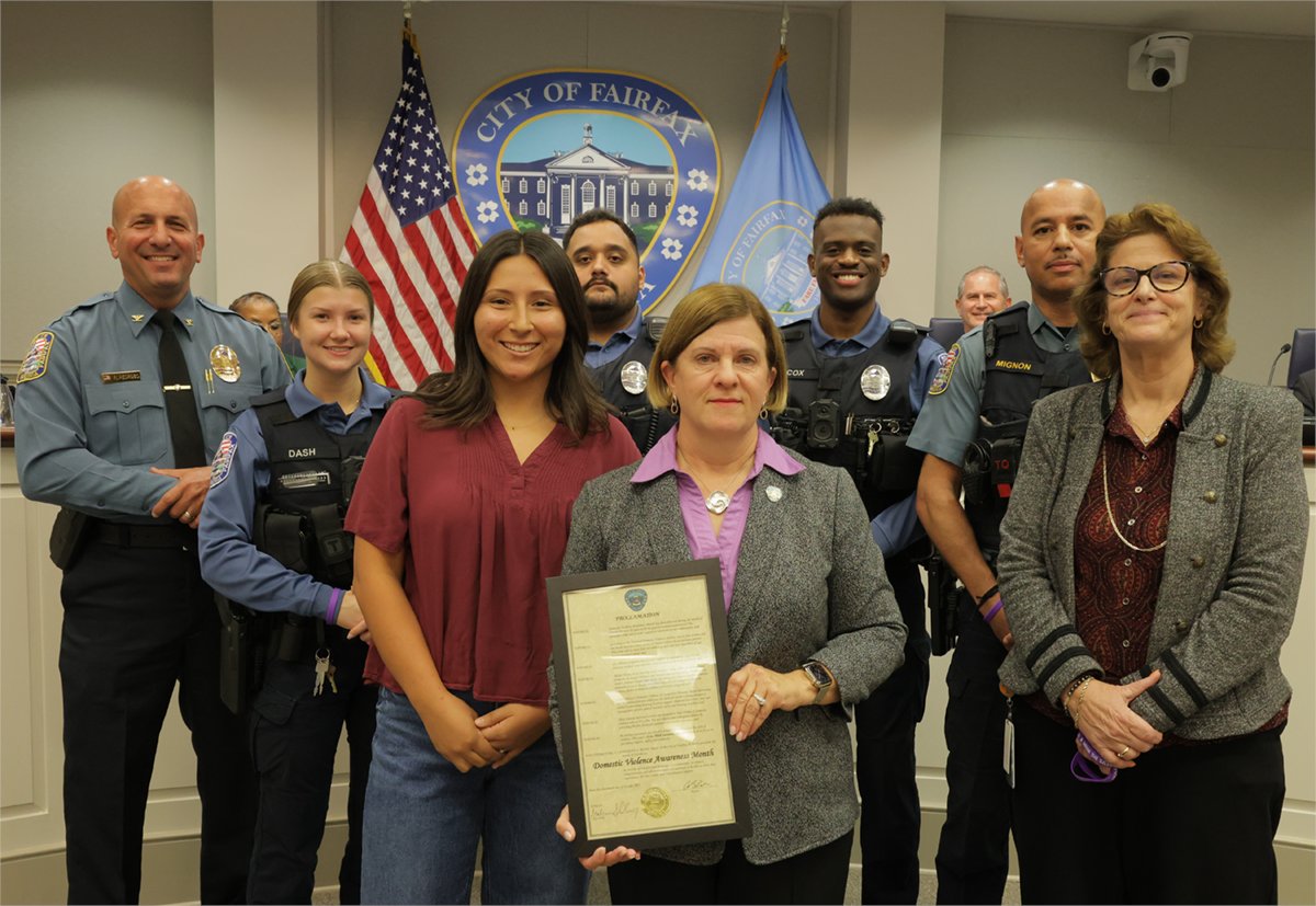 Tonight, Mayor Catherine Read proclaimed Oct. 2025 as Domestic Violence Awareness Month in #FairfaxCity. Lani Calalang of <a href="/ShelterHouseInc/">Shelter House, Inc.</a> accepted the proclamation, w/ <a href="/FairfaxCityPD/">Fairfax City Police</a> Chief Raul Pedroso, city police officers, &amp; Lesley Abashian, the city’s Human Services director.