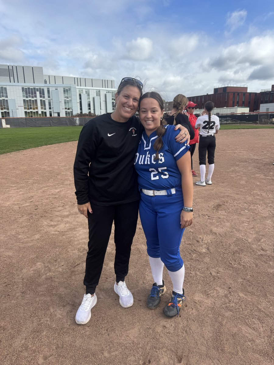 Ava Klementzos RHP ‘27 tweet media