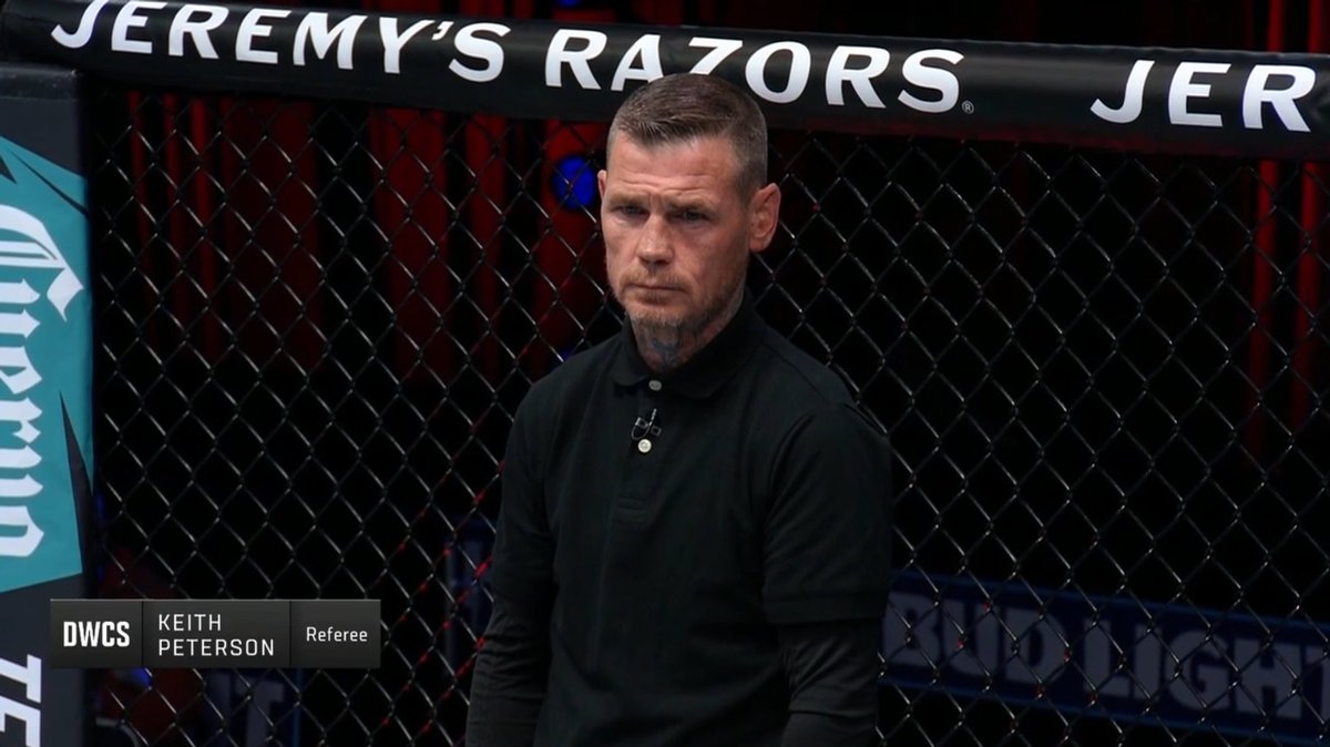 iHeartGeorgius1's tweet image. Keith Peterson looks thinner every week.

#DWCS