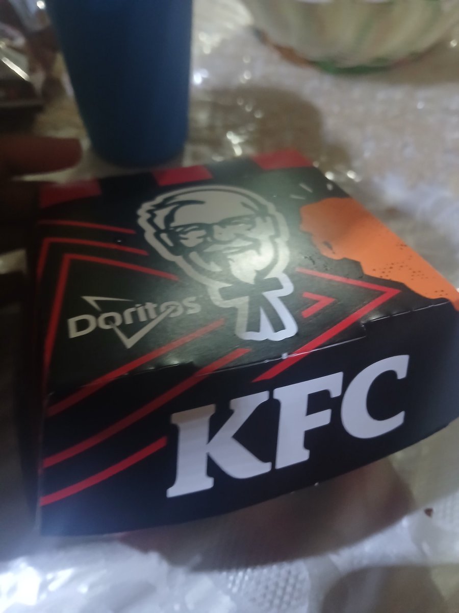 javscriptz57289's tweet photo. @Deprincefrk001 "Here's what thick looks like"😂😂😂, come and eat your food https://t.co/d0i8pn9jha