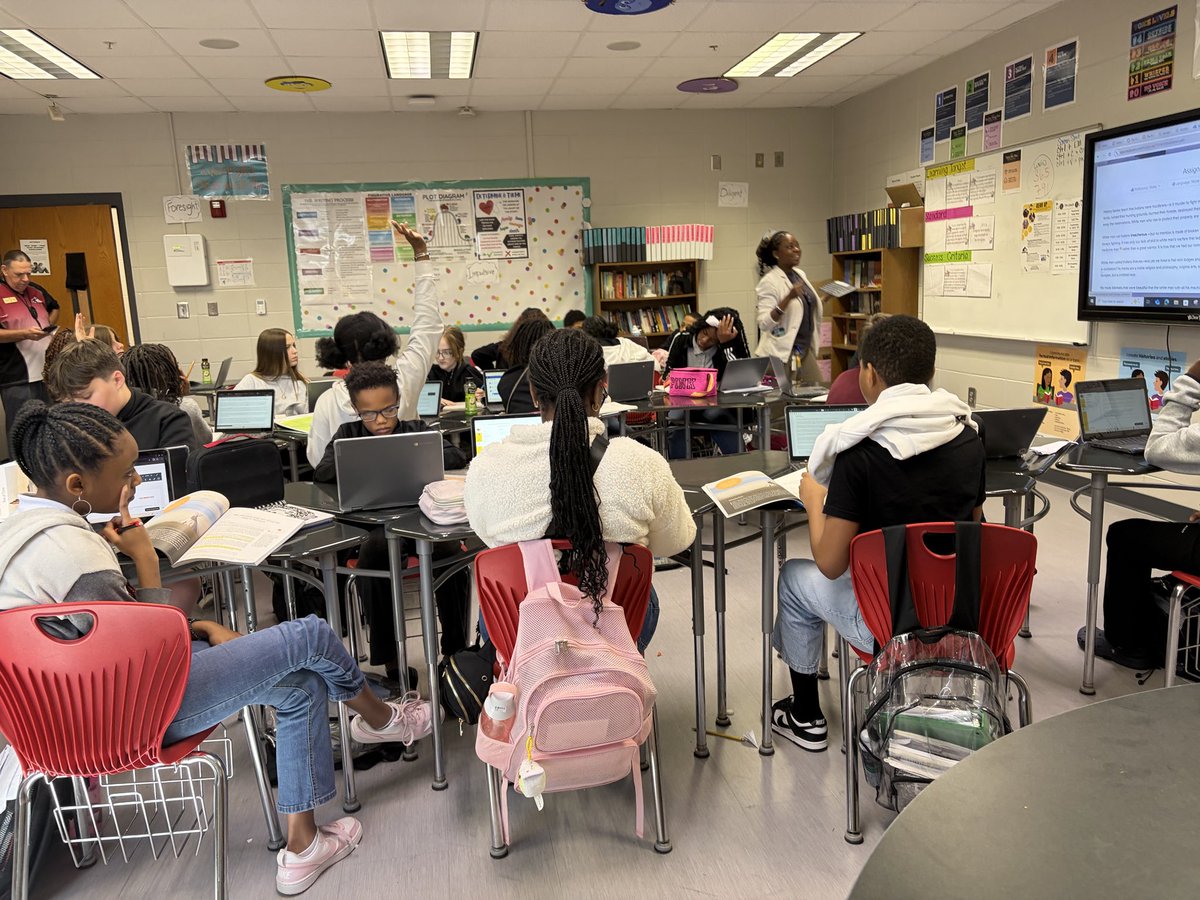 Bethany Vallio (@bethanyitc) on Twitter photo π Today, I joined instructional rounds <a href="/hmsmacon/">Howard Middle School</a> in ELA classrooms. I loved watching literacy come to life! β¨ #Built4Bibb #InstructionalRounds π Today, I joined instructional rounds <a href="/hmsmacon/">Howard Middle School</a> in ELA classrooms. I loved watching literacy come to life! β¨ #Built4Bibb #InstructionalRounds