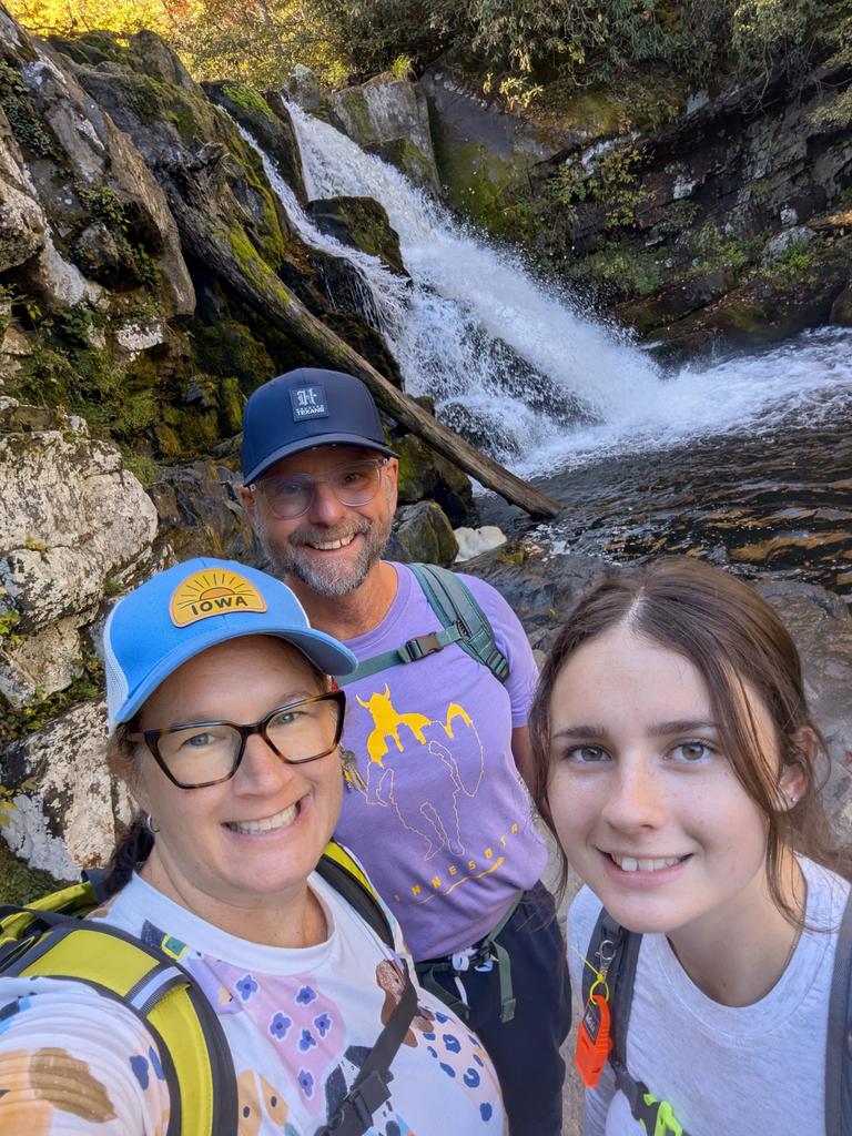 Kari Bruhn tweet media