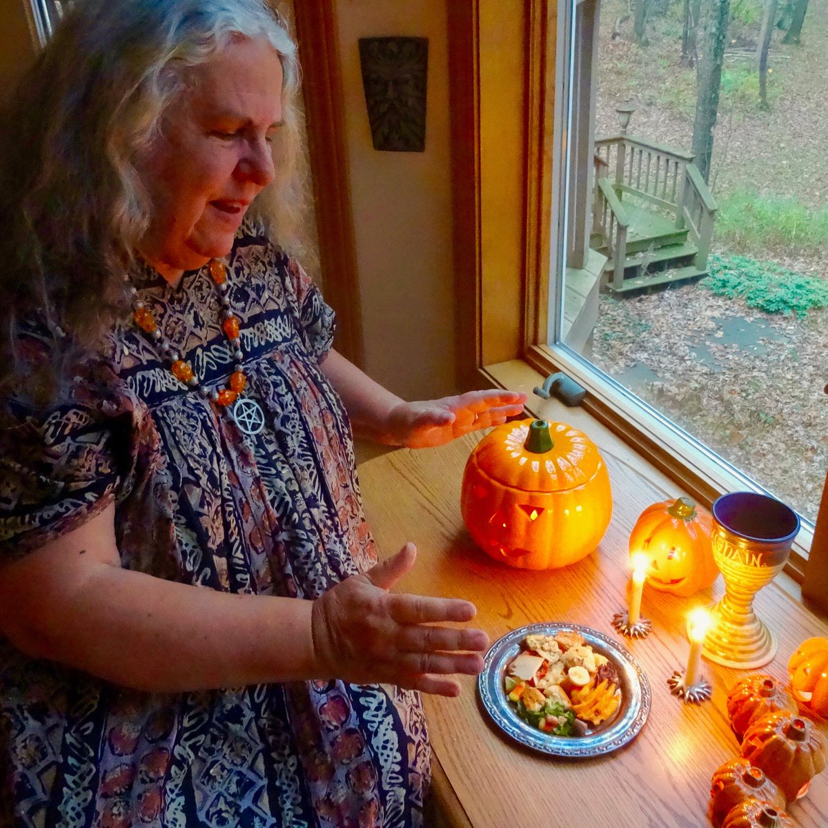 Selena_Fox's tweet photo. Explore #Samhain traditions, rituals, customs, divinations, celebrations. Tune into my free #SamhainMagic workshop via my #CircleofNature podcast on Spreaker & other podcasting platforms beginning Wednesday, October 15 at 7pm central. Learn more: https://t.co/cIwBicTvZ6 https://t.co/zNo7ZlQgj0