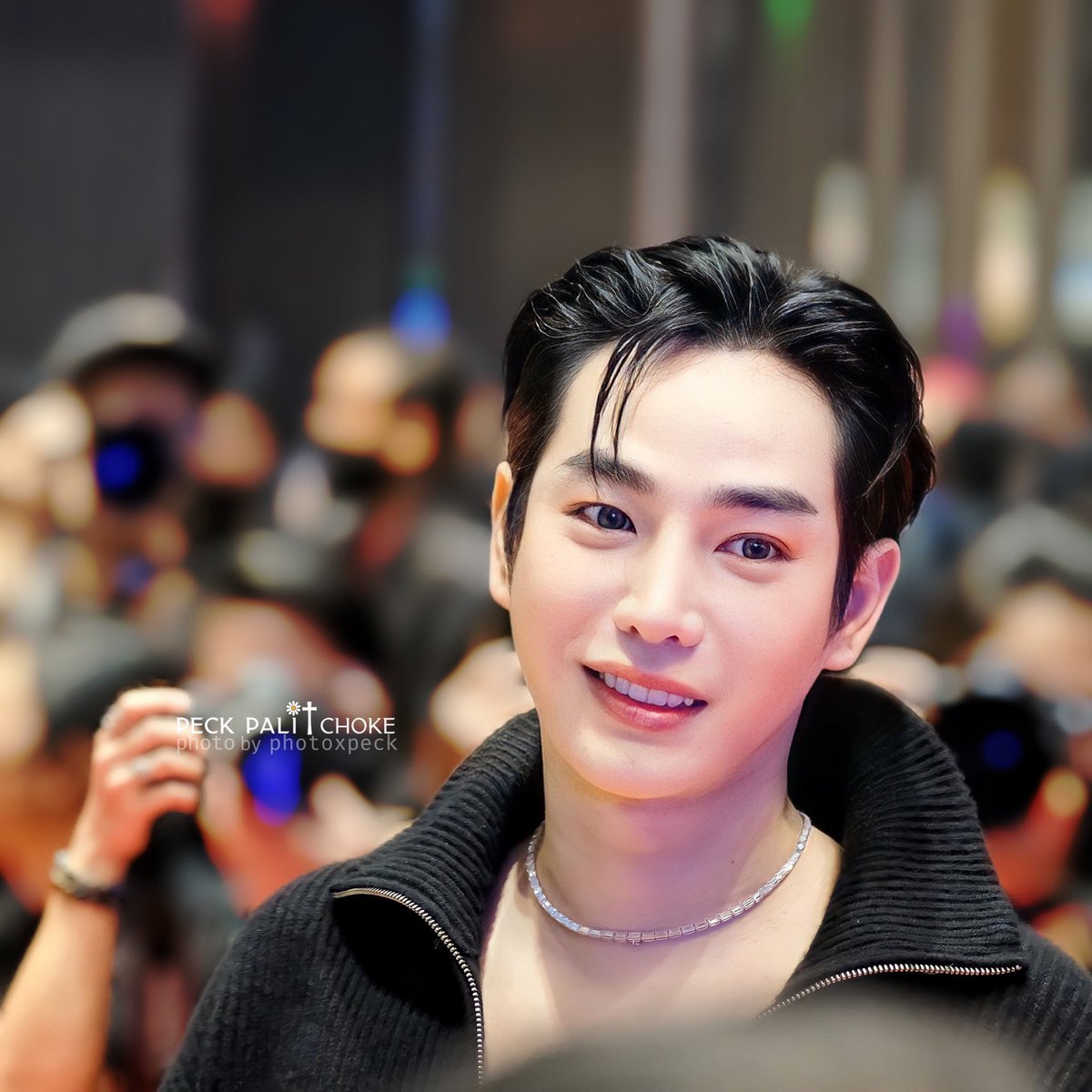 ArtyGowan's tweet photo. มอร์นิ่งค่า @peckpalit เช้าที่สดใส 🍀🌤️🌈🍀 ละเที่ยงบ่ายฝนตก 🌧️⚡️ คิดถึงพิคทุกสภาพอากาศนาคร้า 🦋🎶🥰 ขอให้มีโชควันพรุ่งกันค่า ✌️
#มอร์นิ่ง702
#เป๊กผลิตโชค #PeckPaLitChoke https://t.co/mI4Oe1m53G