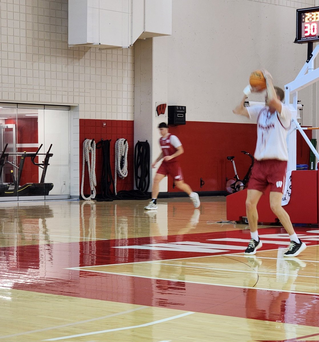 BC Lancer Golf tweet media