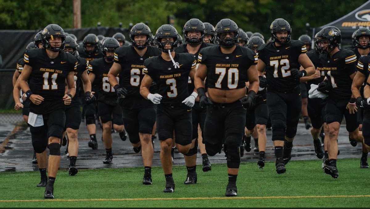 After a great talk with <a href="/CoachJurasin/">JT Jurasin</a> on the phone, I’m blessed to receive an offer from Michigan Technological University! <a href="/MJPete14/">Matthew Peterson</a> <a href="/Coach_McMacken/">Gavin McMacken</a> <a href="/CoachRustman/">Jack Rustman</a>