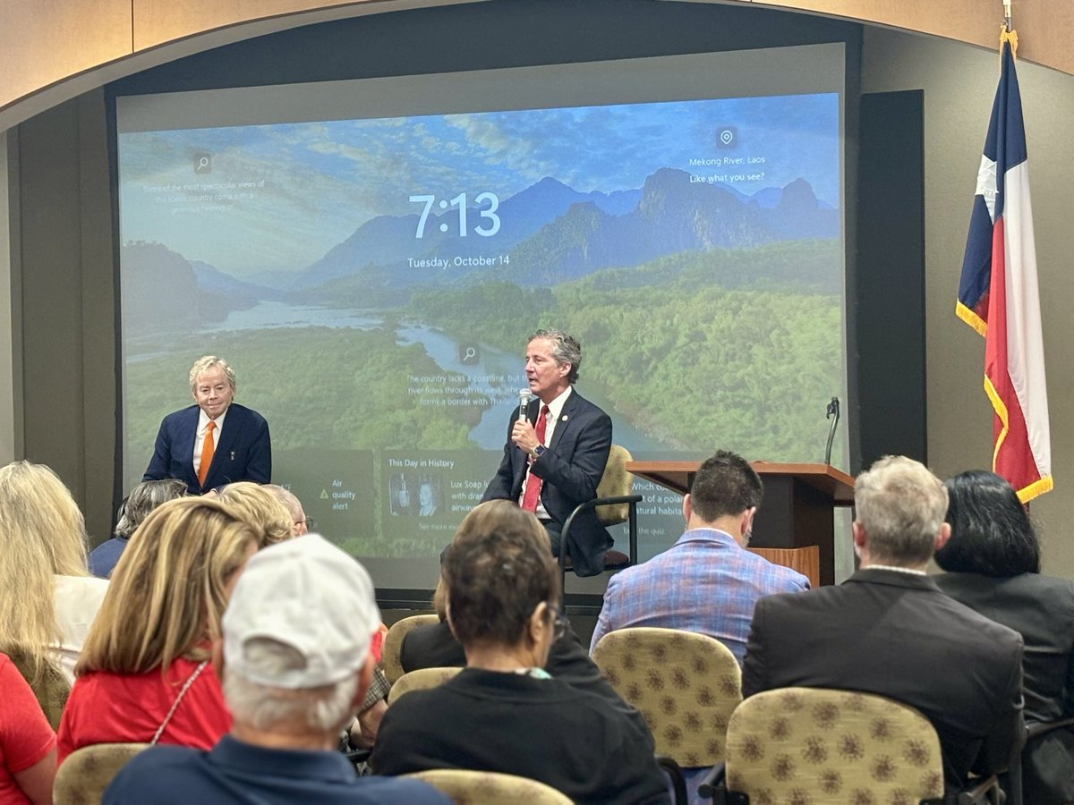 Great time with patriots in Grapevine sharing my experience as Acting Comptroller and vision for the future! 

I promise to continue securing the border, implementing education freedom, and ensuring every tax dollar is spent efficiently.