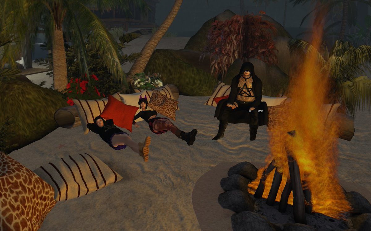 Ne gechillte Nacht machen, mit <a href="/nephi_entrati/">NephiEntrati 🏳️‍🌈</a> &amp; <a href="/Lucy_Langley_VT/">Lucy Vtuber 🏳️‍⚧️//VGalaxy</a>.
So machts Spaß :3