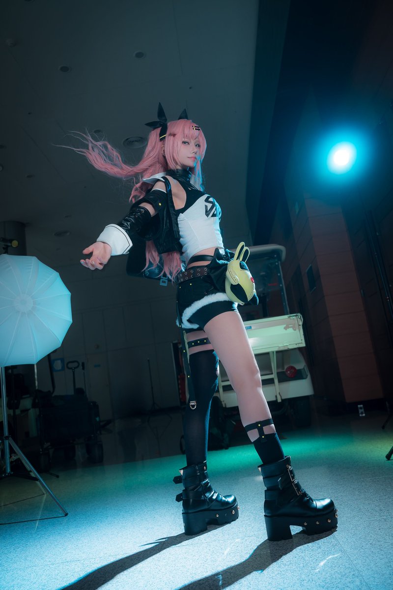 Zenless Zone Zero  

NICOLE DEMARA   

내놔, 수금할 시간이야. 👌💰

📷<a href="/popofh12345/">📷God E🔰</a>

#ニコ #ゼンゼロ #cosplay