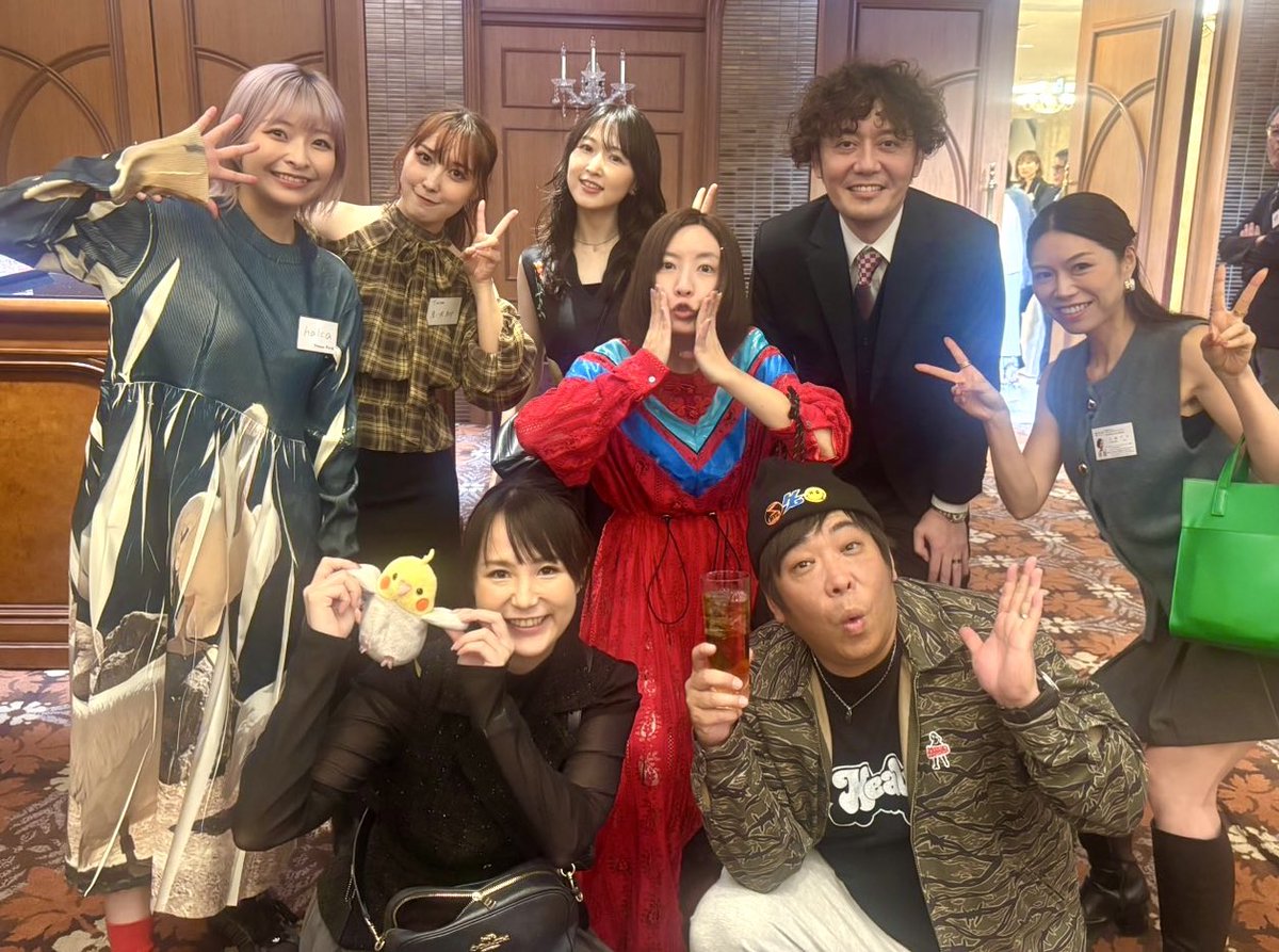 nigami_akubi's tweet image. FMヨコハマ40周年パーティー楽し嬉しめでたしありがたしな時間を過ごさせていただきました🩵🌼#とれせん