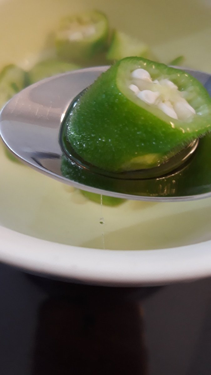 Chi̍t khui-hoe, tio̍h choan-choan káu-hiā, hó-ka-chài siong-kháu lóng tī piáu-bīn, liô tiāu tio̍h hó.

Chú thng lim--khí-lâi, ku̍t-liu-ku̍t-liu, ū sêng bo̍k-mí tiⁿ thng.