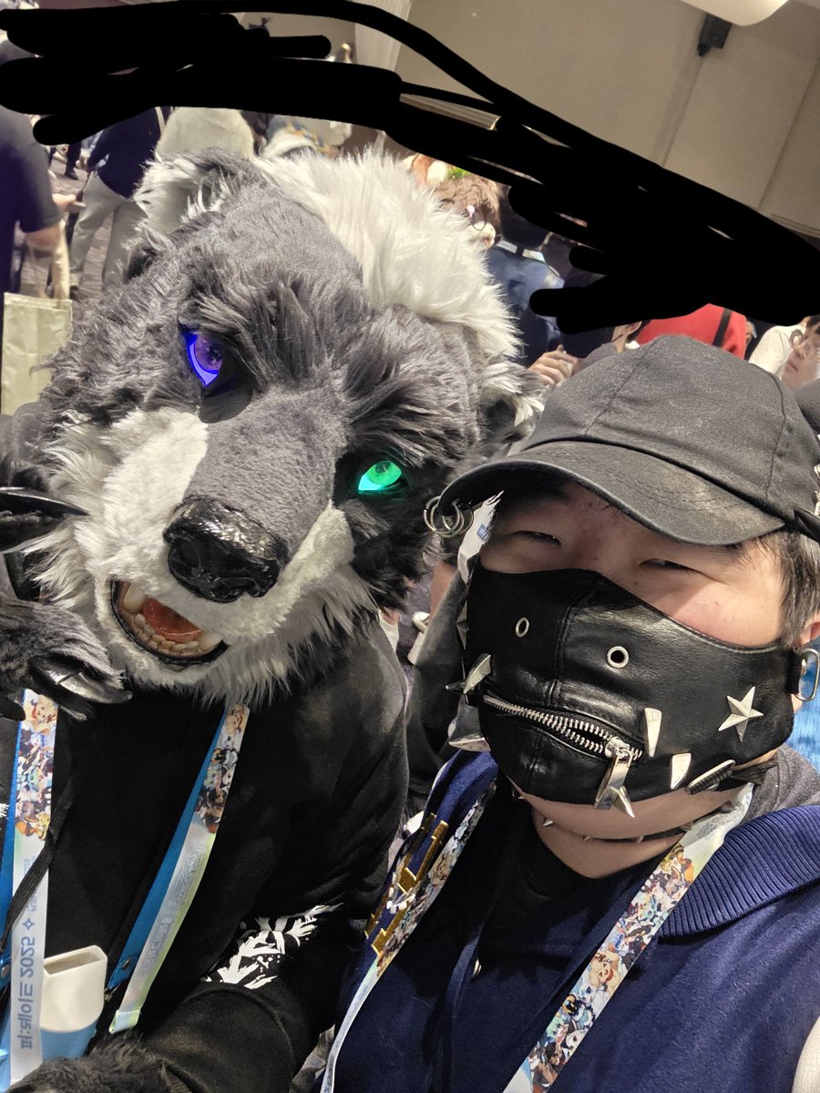 우와~ 퍼레이드에서 주니님을 만났어여🥰😍 꼬옥...꾸에에에엑
🔲: <a href="/Ut_Esc109/">주니🐻Jooni🎗🔜Fur:raid,INFURNITY,kemocon,FURSTCLASS</a> 
#fursuit #퍼레이드