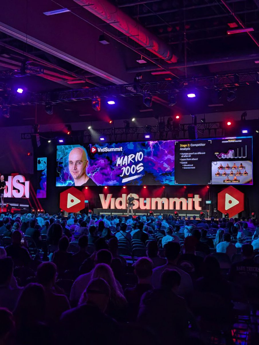 MarioJooss's tweet image. For the first time in years, I finally felt at home. Being surrounded by people who genuinely care about understanding YouTube on a deeper level reminded me why I fell in love with this industry in the first place. In this post, I want to share this experience.
Last week, I…