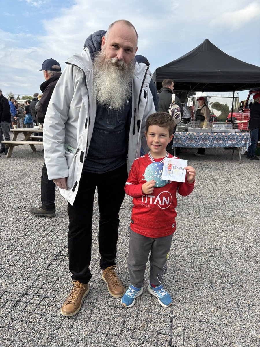 Get your copy of October’s Y Front online at yfrontfanzine.bigcartel.com #ycfc 

In this issue we have an article from our youngest ever contributor my good mate Flynn. 

Find out about his exciting summer adventures. 

The fanzine will be on sale at the LNER on Saturday #fanzines