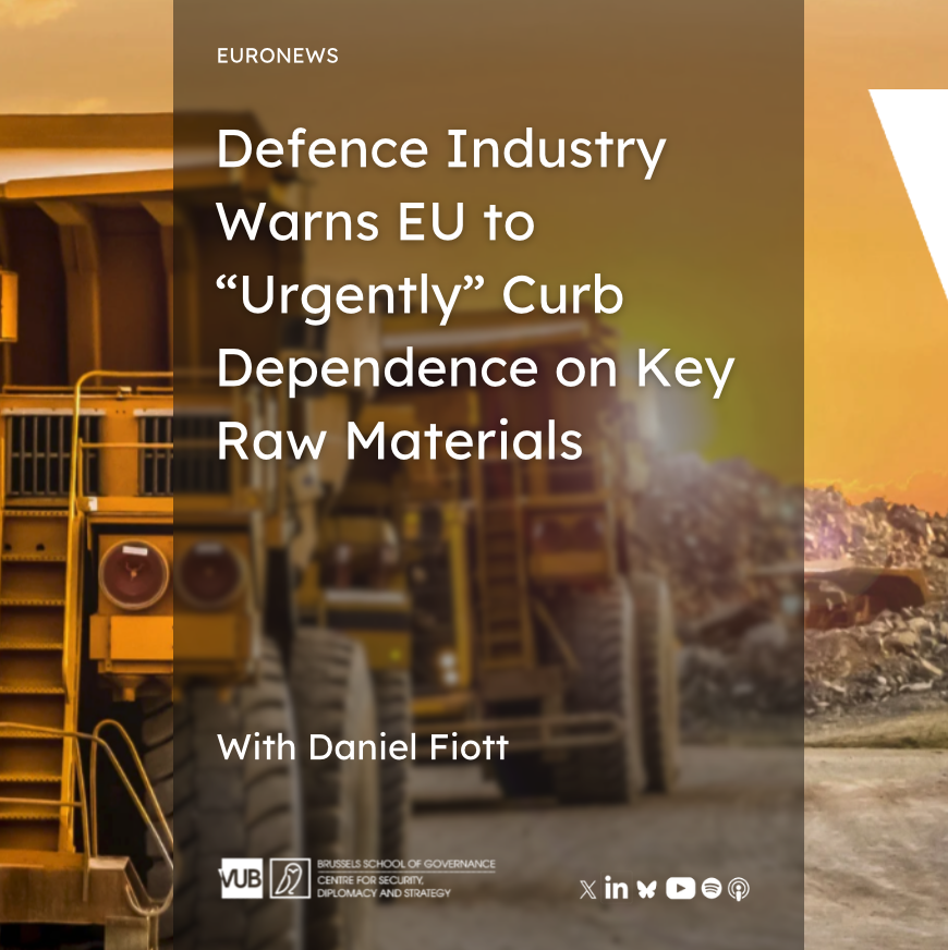 ❗New Media❗

"Expanded Chinese restrictions would hit Europe’s defence industry hard, potentially delaying ammunition production and high-tech systems that rely on critical minerals”, says <a href="/DanielFiott/">Daniel Fiott</a> for this <a href="/euronews/">euronews</a> piece by <a href="/pausoler98/">Paula Soler</a>. 

Read
euronews.com/my-europe/2025…