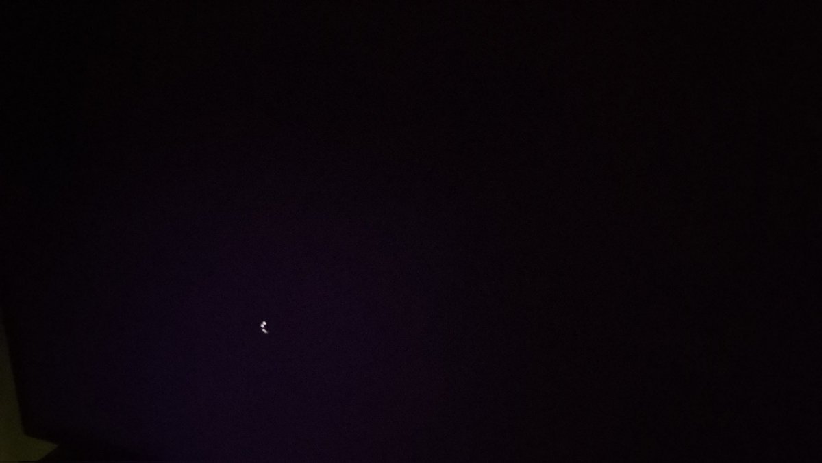 conspicuoumora's tweet image. what one could actually do in this situation????
where the pc doesn't ever boot to windows and always keeps going to auto repair which always ends up in a black screen like this