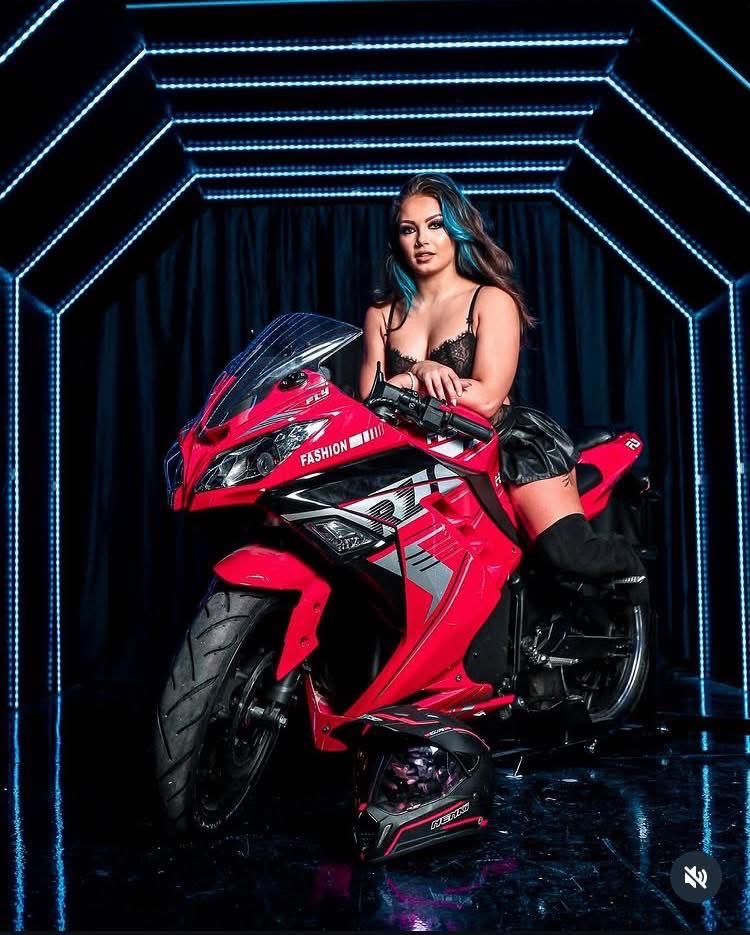 SkyeBlueNews's tweet image. Time to go ❤️🔥F U L L 🏍️ T H R O T T L E ❤️🔥
Skye Blue 💙
📸 Infamous.Photos on Instagram
Posted on April 9th 2024
Follow his work here instagram.com/infamous.photo…