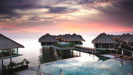 zlishfq's tweet photo. Hi guys. Saya ada beberapa bilik di Sepang Goldcoast utk dijual. Bilik sesuai utk couple seperti dlm gambar. 

2d1N. Tarikh available pada
18-19 January 2026 (2 unit)
25-26 January 2026 (1 unit)

Rm350. Below retail confirm👍🏻
Kalau berminat boleh choose date n dm. 
Thanks guys🙏🏻 https://t.co/6ZqFD1XnpU