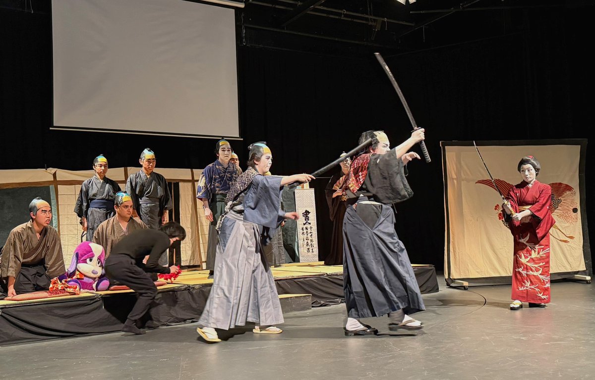 JPEmbassyAU's tweet image. ANU Za Kabuki did it again, bringing an outstanding performance of “Keyamura” to #Canberra @ourANU. The Embassy was proud to co-host this wonderful event spreading the charm of traditional Kabuki to🇦🇺audiences for many years. Looking forward to more #kabuki fun next year!🎭✨