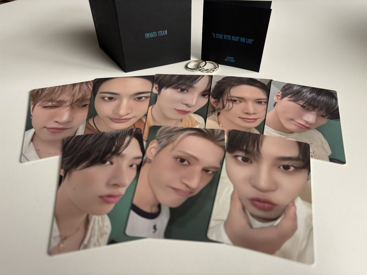 ٭ ATEEZ GIVE AWAY ٭

Special give away to celebrate ateez anniversary 1024 as well atiny anniversary 1117

~ 2025.11.17 23.59pm KST

𖧷 1 winner - atiny ring 
𖧷 1 winner - set of 8room stamp event cards
𖧷 8 winners - one random 8room stamp event card

Rules : 
- like + RT this
