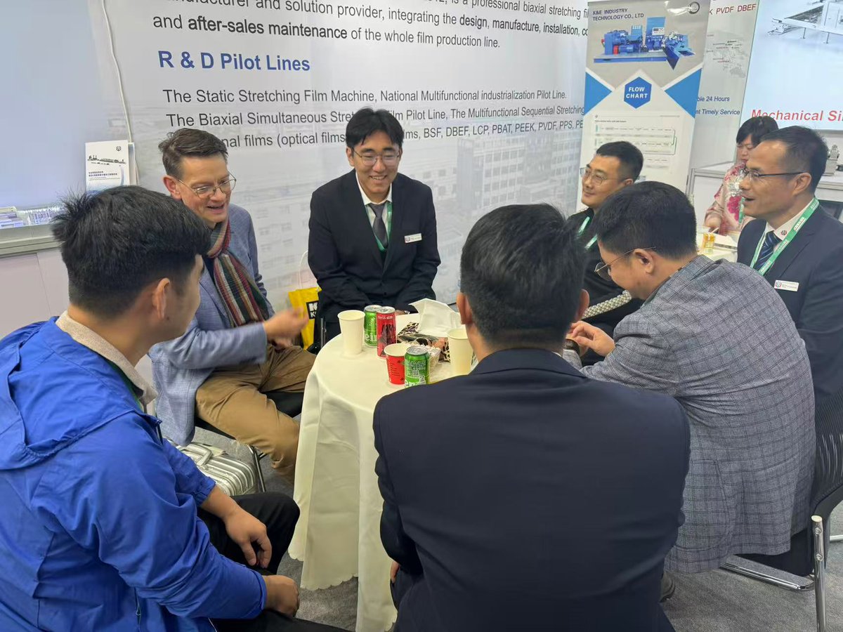 YJMACHINERY's tweet image. 🤔 The K2025 journey is drawing to a close.
We&apos;ll be waiting for you here on 13D21. 🤗 

yjmachinery.com
#k2025 #pilotline #SpecialtyFilms #filmextrusion #exhibition #yongjian #bopp #bopet #bopps #lcp
