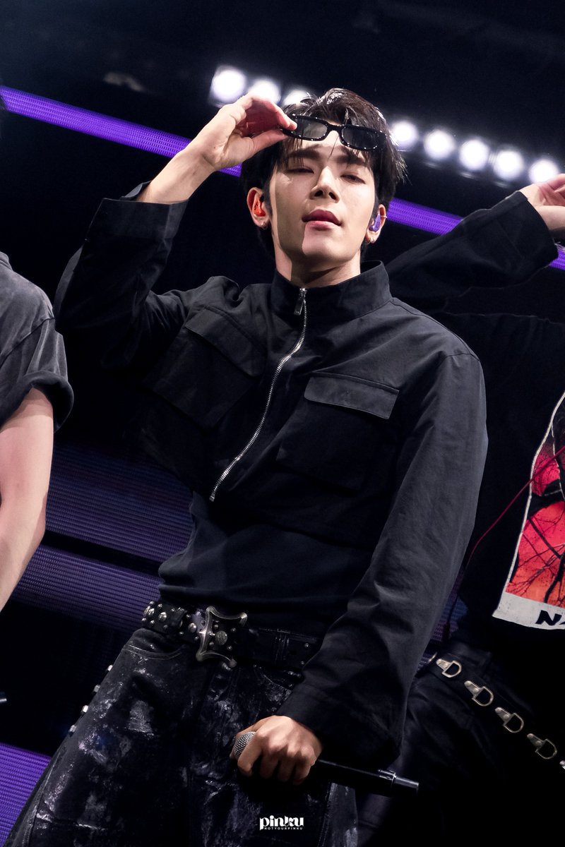 notyourpinku's tweet image. 🕶️😛

#JetATLAS