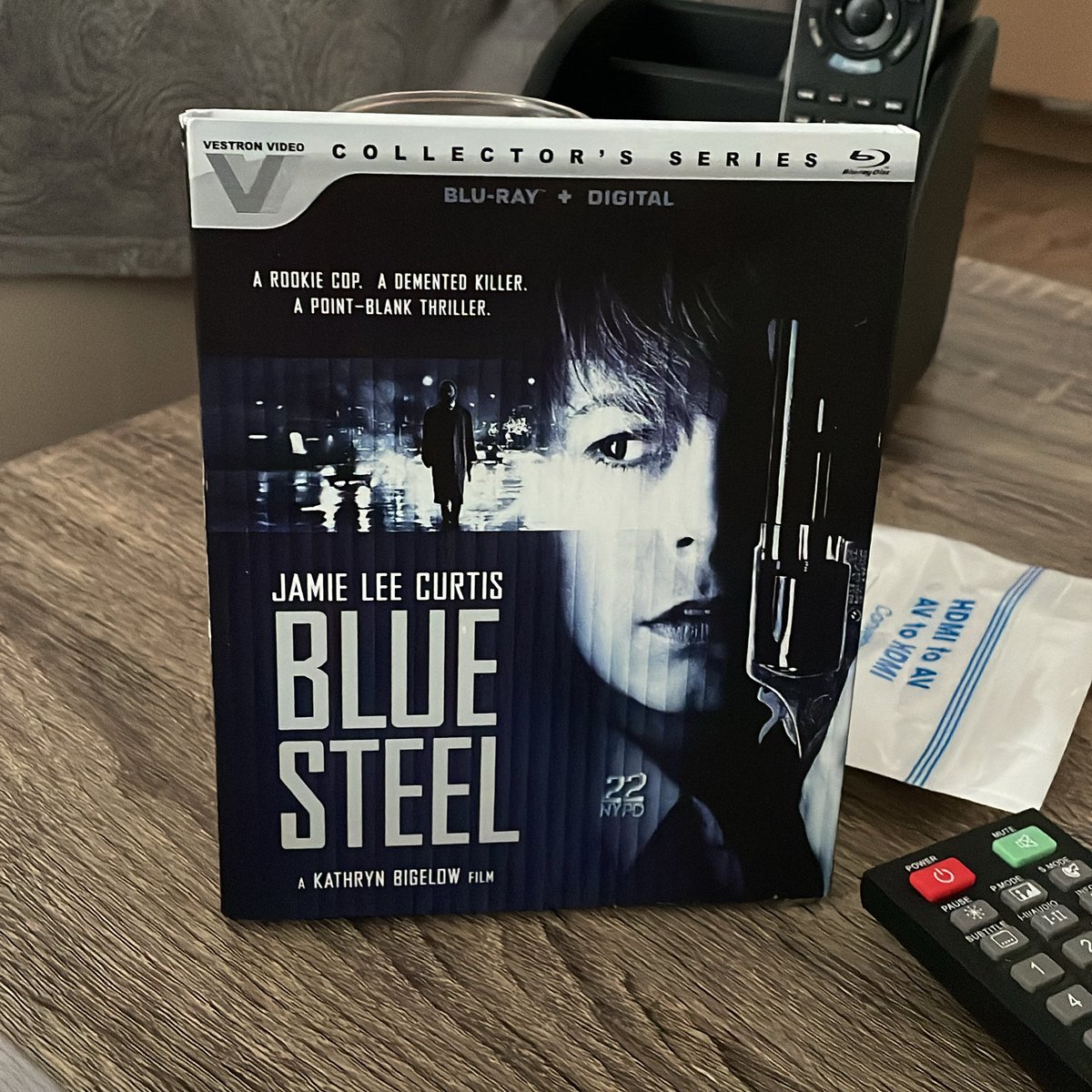 MisterMovies76's tweet photo. #BoughtThis #PhysicalMedia #BluRayDisc https://t.co/cARAmjz2AY