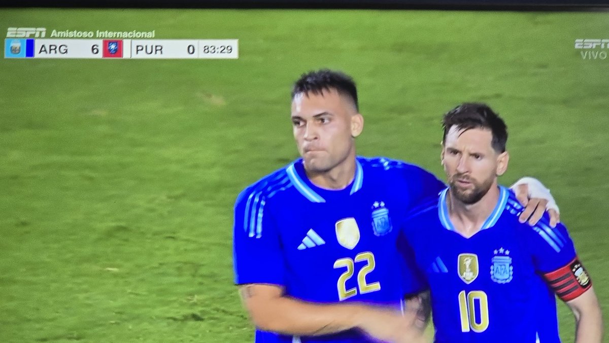 Crackbol10's tweet image. Gol de Lautaro con otra asistencia de Messi ✅️🅰️🅰️