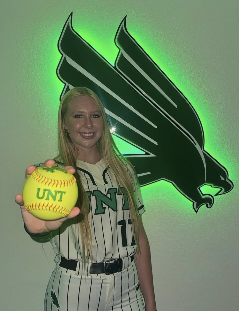 Diamond Addicts (@diamondaddicts) on Twitter photo NORTH TEXAS FLIES IN OUT OF NOWHERE
The 1st 2027 going to Denton is
🦅Izzy Lee
🦅Klein, Texas
🦅Epic
🦅RHP/Righty Bat
Izzy features a malicious pitch mix: 
Fastball-changeup-curve-rise-drop-screw
Standing at 6’1, she is an absolute menace in the box 
GOOOO MEANNNN GREEEEEEN NORTH TEXAS FLIES IN OUT OF NOWHERE
The 1st 2027 going to Denton is
🦅Izzy Lee
🦅Klein, Texas
🦅Epic
🦅RHP/Righty Bat
Izzy features a malicious pitch mix: 
Fastball-changeup-curve-rise-drop-screw
Standing at 6’1, she is an absolute menace in the box 
GOOOO MEANNNN GREEEEEEN