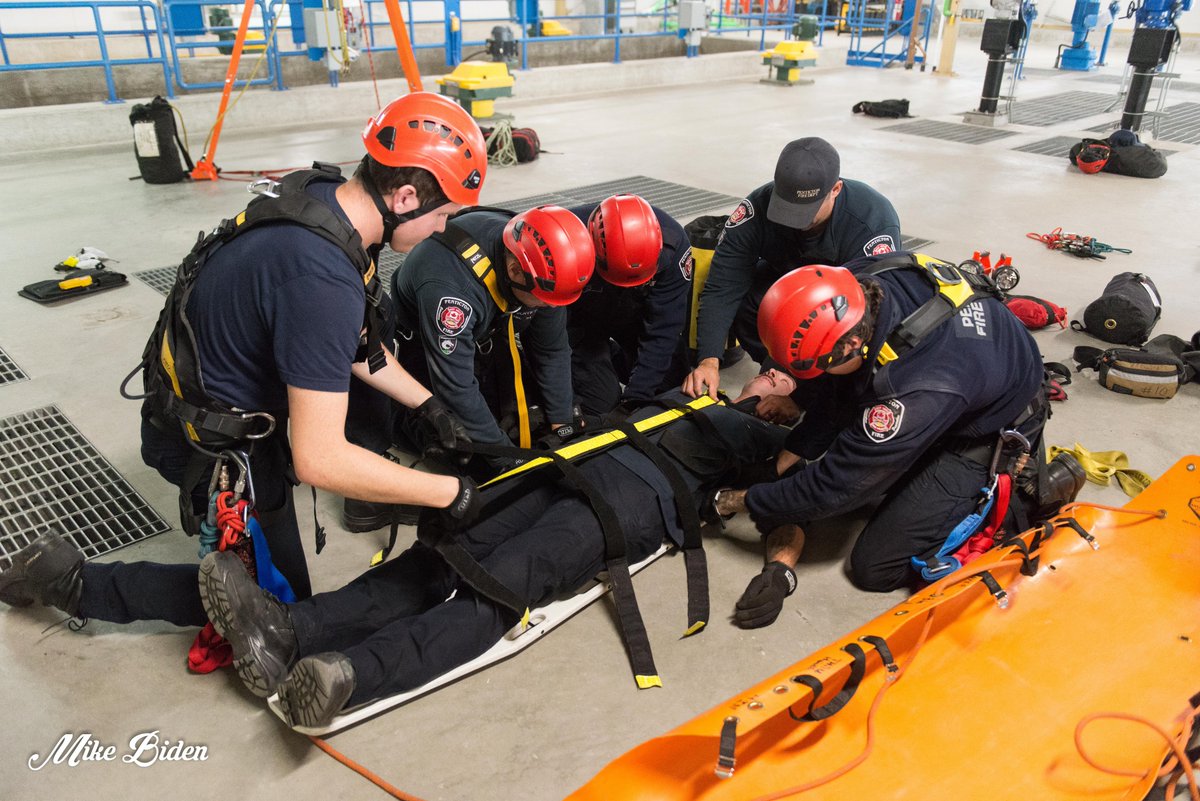 Penticton Fire Photographer - Mike Biden tweet media