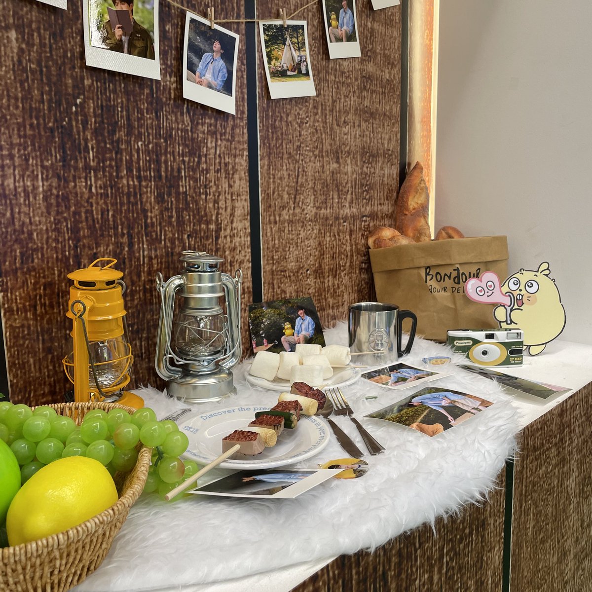 cafe_Bday's tweet image. KANGDANIEL × DUDA MD POP-UP OPEN!

오늘부터 비데이 성수점에서
강다니엘 X 두다의 스페셜 팝업이 시작됩니다 ⛺️ 💚

🗓 10.15 (수) ~ 10.18 (토)
⏰ 11:00 - 20:00
📍 B’DAY 성수점

#강다니엘 #두다다쿵 #KANGDANIELxDUDA
#강다니엘x두다 #KANGDANIEL #DUDA #HealingCamping