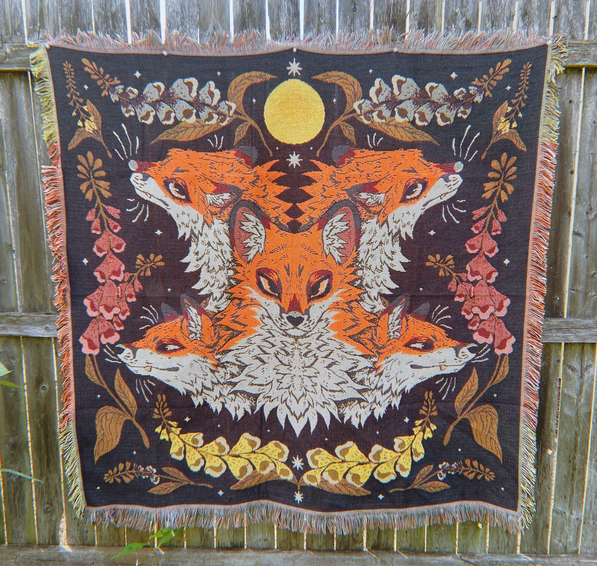 ❗️3 WOVEN BLANKETS RE-STOCKED ❗️
+ Opossum Corduroy Cap !! 
 
SH0P LlNK BELOW ⬇️ 