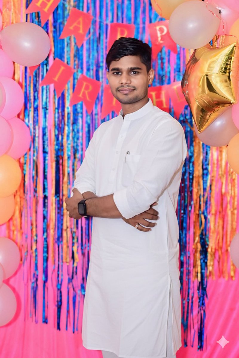 spyadavabhishek's tweet image. आज अपने जन्मदिन के अवसर पर आप सभी बड़े बुजुर्गों, मित्रों से आशीर्वाद का आकांक्षी हूं! 🙏