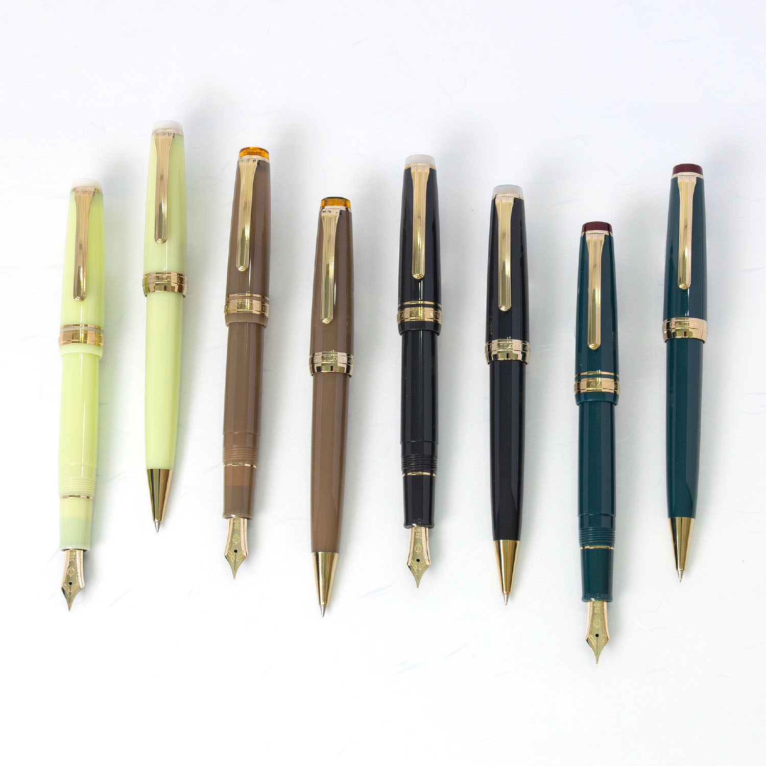 モンブラン⚪SAILOR⚪万年筆２本セット モンブラン⚪SAILOR⚪万年筆2本セット モンブラン⚪SAILOR