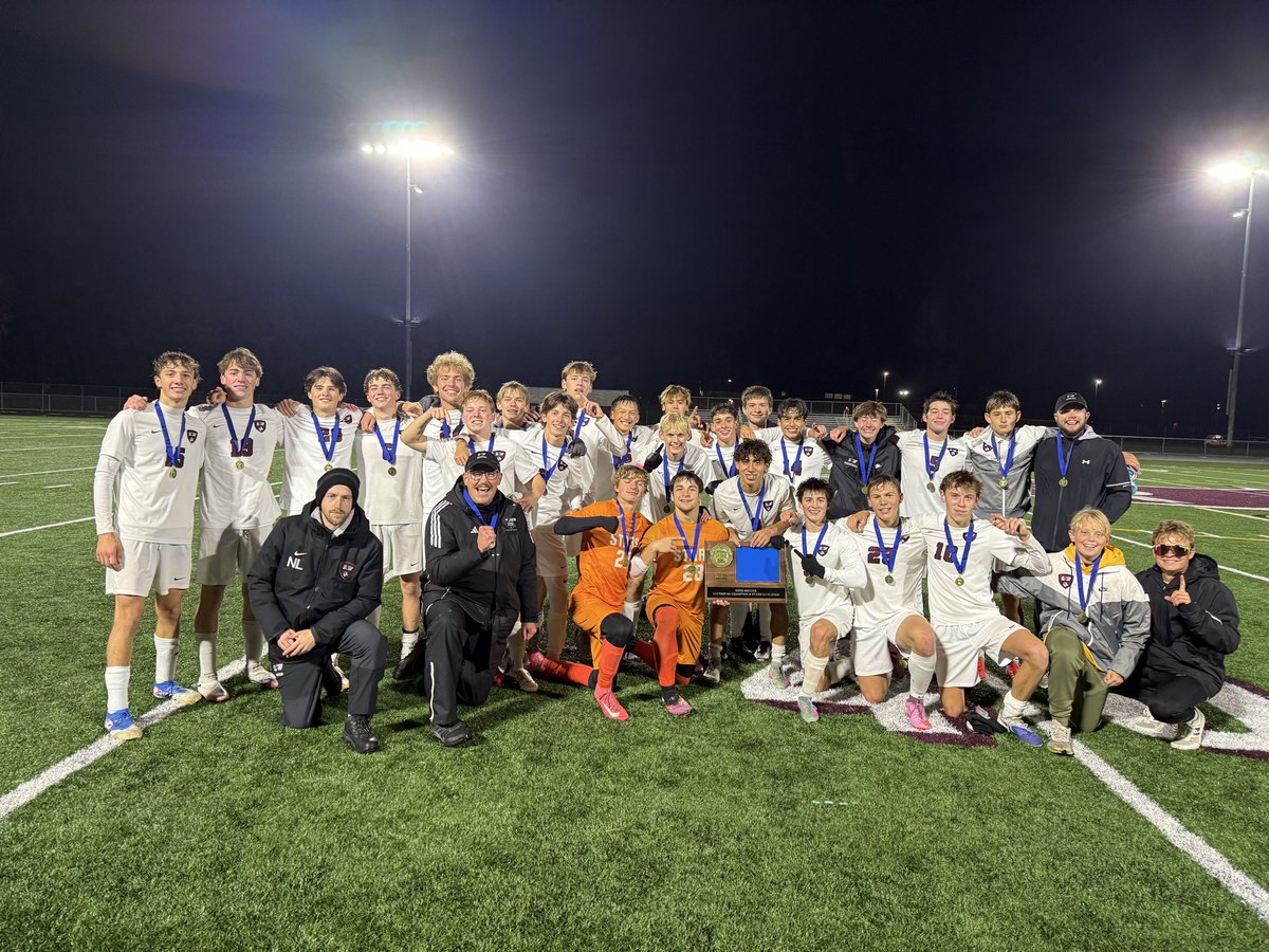 STATE BOUND ‼️

1-0 win over Breck. Unassisted goal by Javi Ortiz and a critical penalty shot save by Nolan Kleinprintz. 

Well done Stars!!