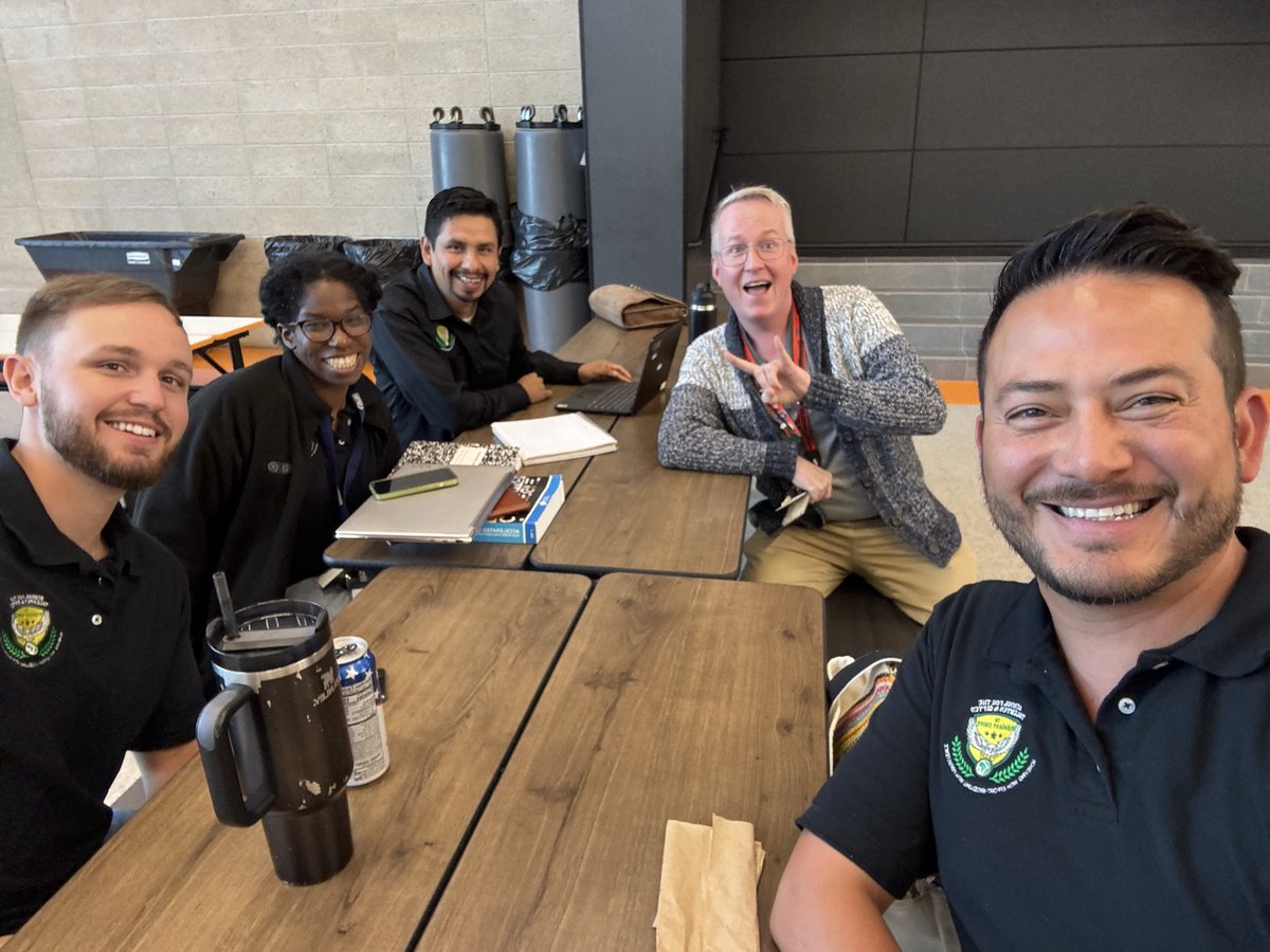 Dr. Rey Cervantes tweet media