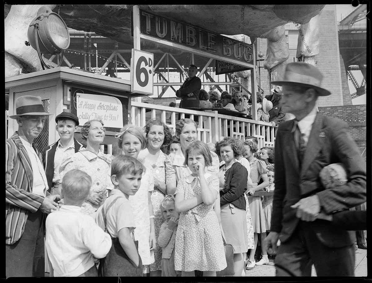 Geoffmuse's tweet photo. Tumble Bug ride during 'Aeroplane Jelly Matinee,' Lunar Park, Sydney, 6 January 1940, by Edward Hopkins, uploaded to #FlickrCommons by @StateLibraryNSW https://t.co/9C7TzTBeAc https://t.co/GPX0jnOms6