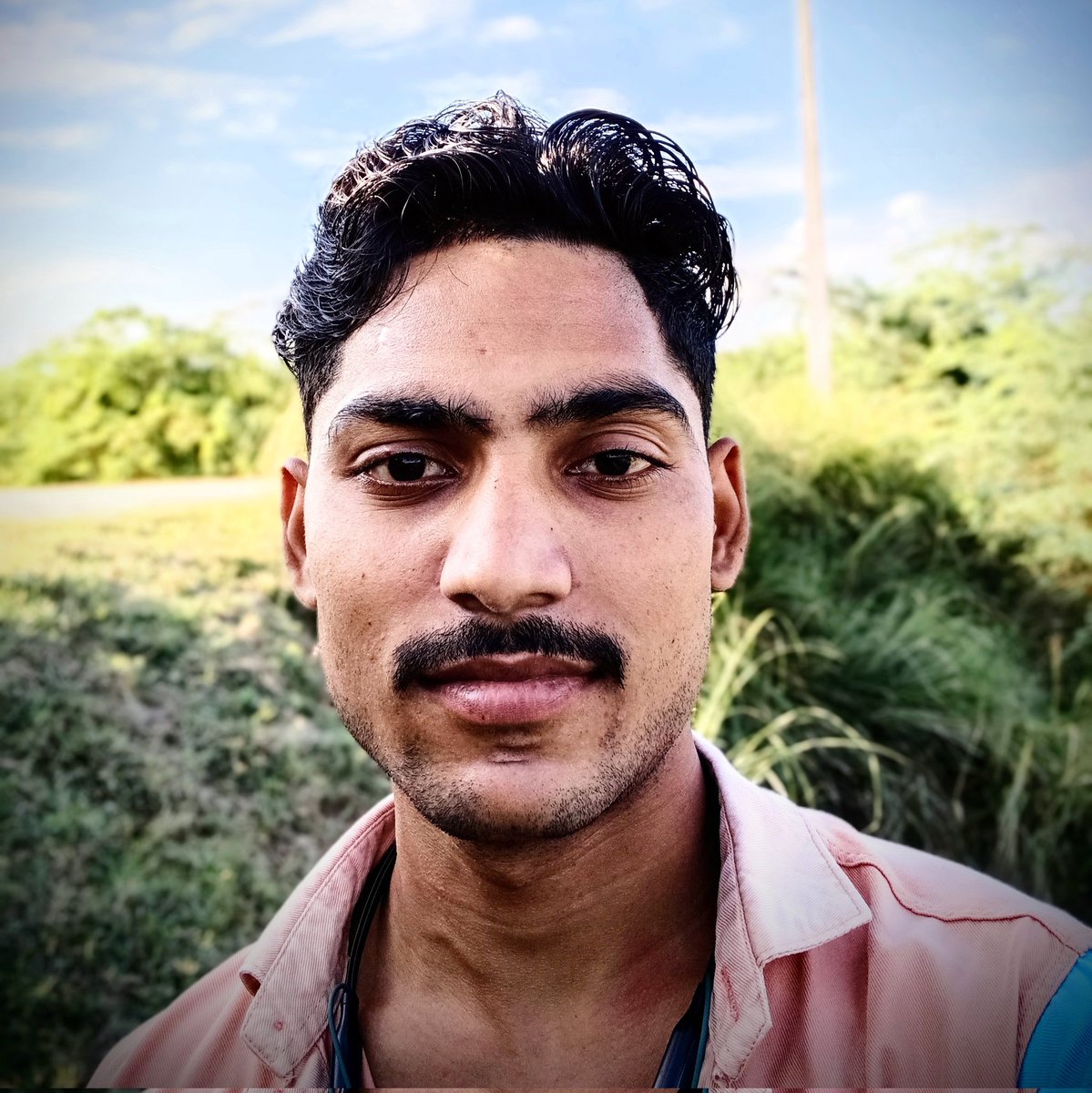 smaurya08's tweet photo. #NewProfilePic https://t.co/EeOYEpY8cR