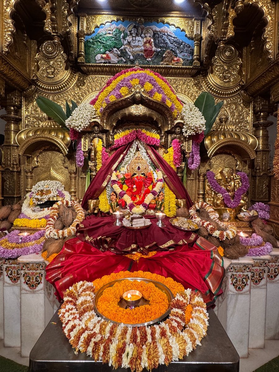 శుభ బుధవారం 🙏🚩🪔

Om Gam Ganapathaye Namaha 🙏🚩🪔

Loka Samastha Sukhino Bhavanthu 🪷🪷🙏