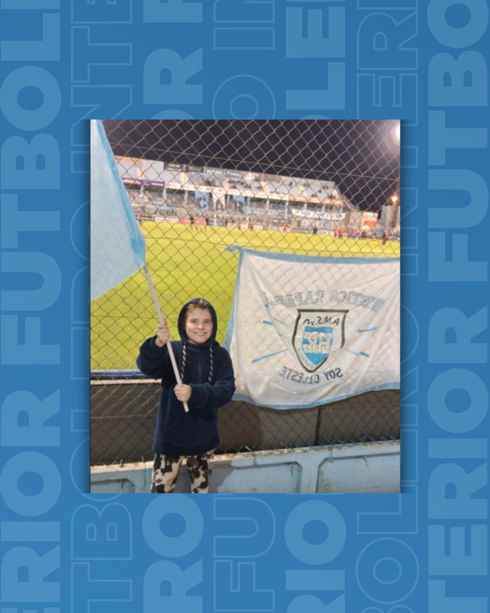 PERDIÓ A SU HIJO Y SUEÑA CON REGALARLE EL ASCENSO ❤️‍🩹

🔵⚪ La conmovedora historia de una mamá hincha de Atlético Rafaela que compartió <a href="/Pato99R/">Pato99 Rafaela</a> 

"Mi nene falleció este año en febrero", contó la mujer, fanática de la Crema. "No sabés lo que es para mí estar a las puertas de