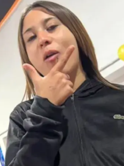 desaparecidaorg's tweet image. Ludmila Ayelén Benítez tiene 15 años, desapareció el 12/10/25 en Villa Constitución, provincia de Santa Fe, Es delgada, altura 1,60. Se hizo la denuncia. Por favor compartir y si la ven avisar #Urgente a la policía local, o al ☎️101 o 911
#VillaConstitucion #SantaFe