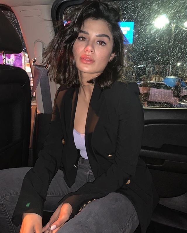 BloodNBoneBabe's tweet photo. Next Bus Out

<<For @BloodynBroken and their alters.>>

She probably has not cussed this much in her entire life. The anger and the frustration, swelling… No, anger and frustration are not strong enough words to convey how truly upsetting every part of this is.

Marisol had -> https://t.co/lC1kMhlY0N