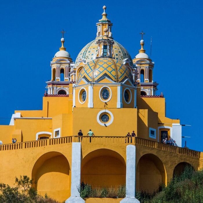 #𝗣𝗼𝗹𝗶𝘁𝗶𝗰𝗮𝗧𝘂𝗿𝗶𝘀𝘁𝗶𝗰𝗮 
El <a href="/TianguisTurMX/">TianguisTuristico MX</a> 2027 será en ¡Puebla!
📍 El máximo encuentro de negocios del turismo en México, el Tianguis Turístico, ha develado la sede para el 2027, ¡ <a href="/Puebla/">Puebla</a> !.
📍También levantaron la mano: Ciudad de México, Guanajuato, Nuevo León,