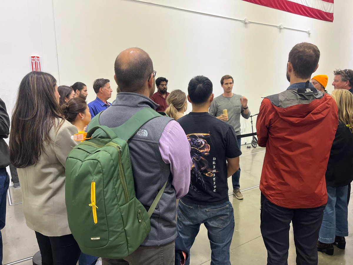 Techweek_'s tweet photo. Happening NOW: @dontmitch and @Ryan_W_Cook on a factory tour @ArcBoats https://t.co/SCwE7XPhoD