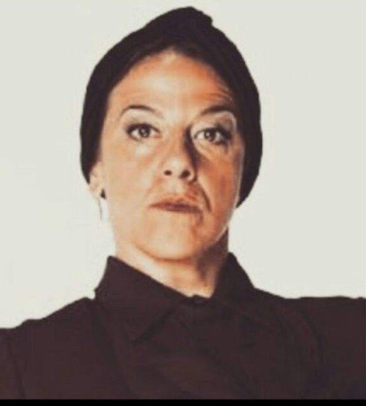 apareció y se empezó a escuchar SILENCIO ENTIERRRRRRO #MasterChefCelebrity