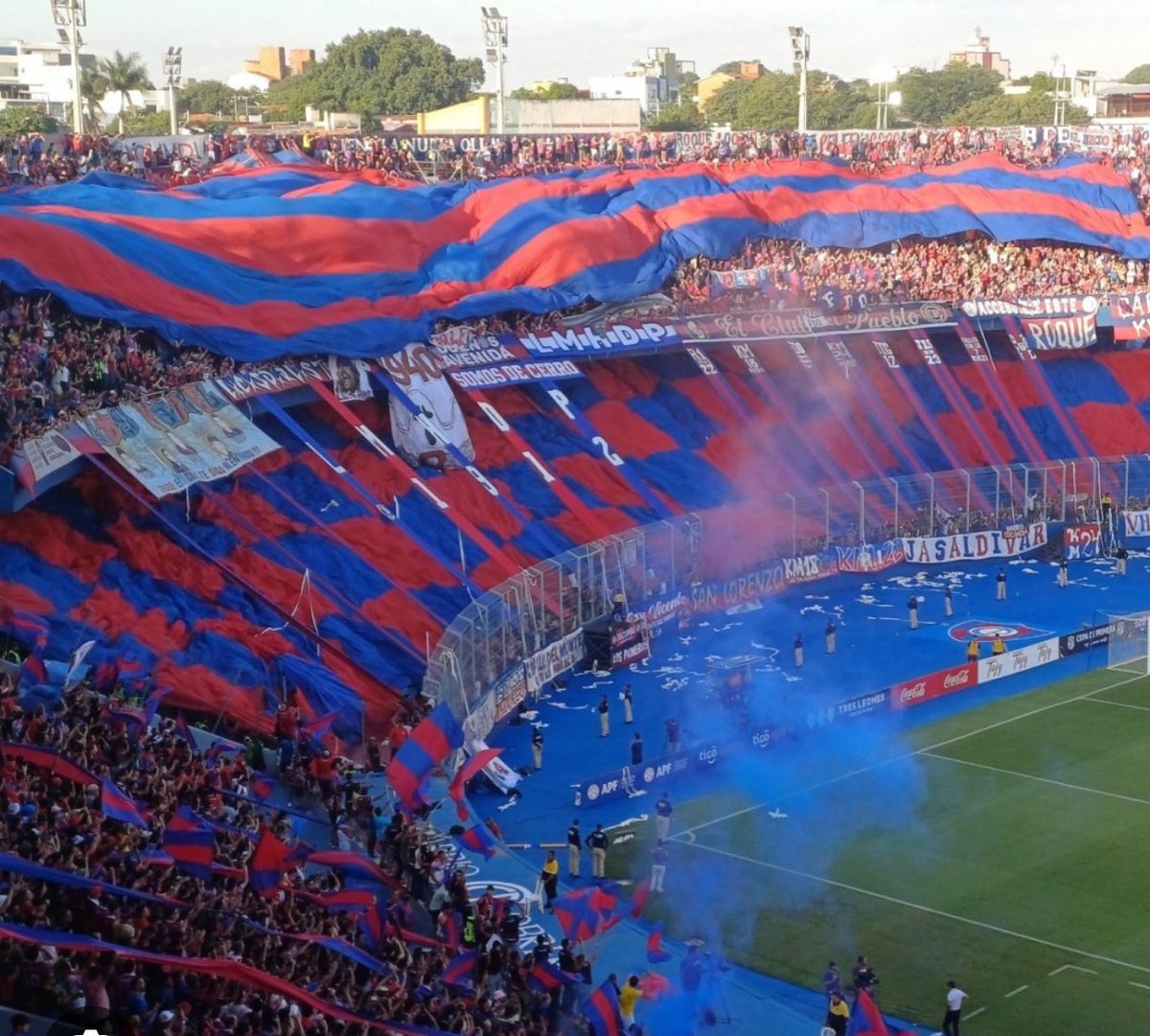 Que triste debe ser no tener los colores más hermosos de Paraguay! Que triste debe ser no ser hincha de Cerro Porteño 🔵🔴🔵